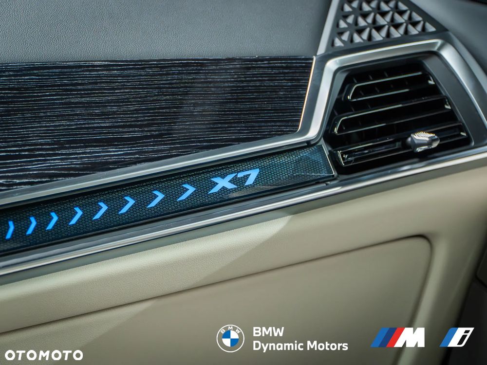 BMW X7 xDrive40d - 34