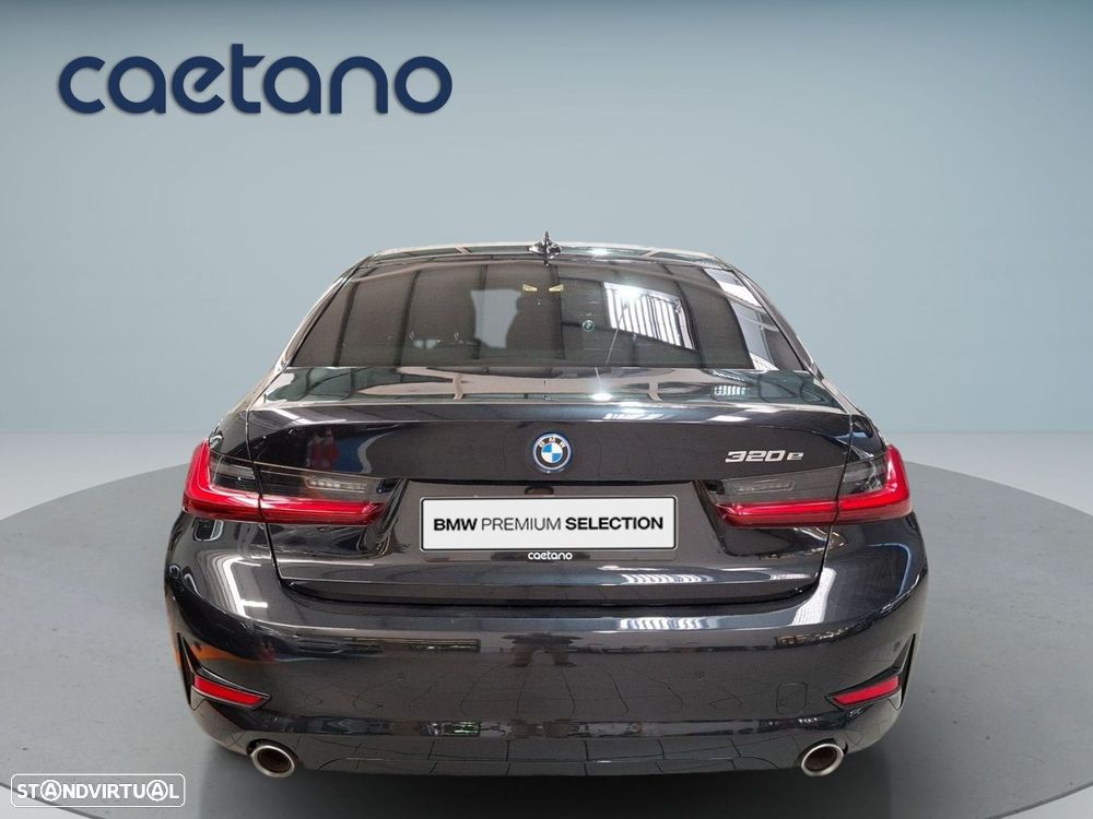 BMW 320 e Line Sport Auto - 7