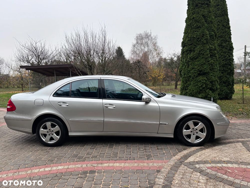 Mercedes-Benz Klasa E 220 T CDI Automatik Avantgarde - 6