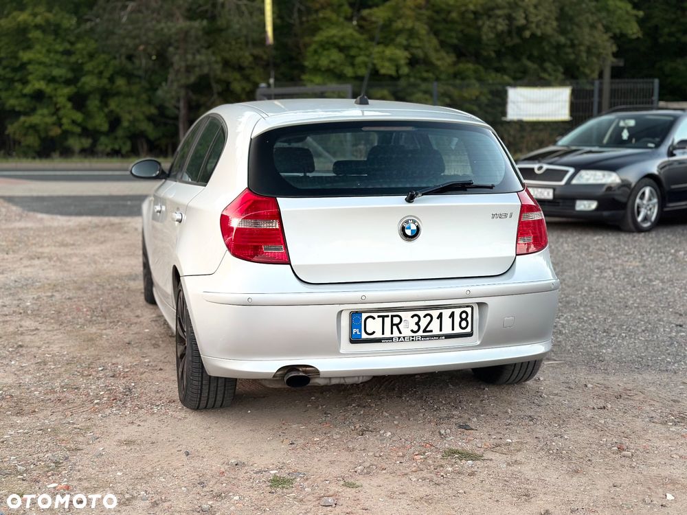 BMW Seria 1 118i - 4