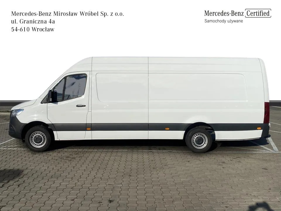 Mercedes-Benz Sprinter - 2