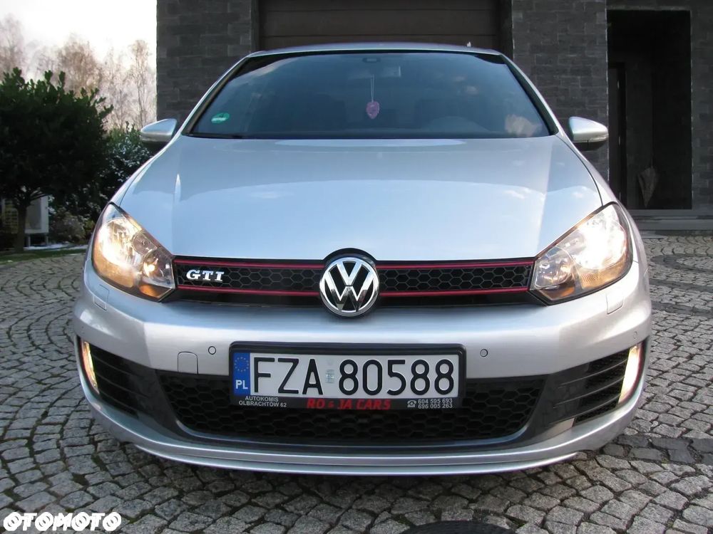 Volkswagen Golf 2.0 GTI DSG - 2