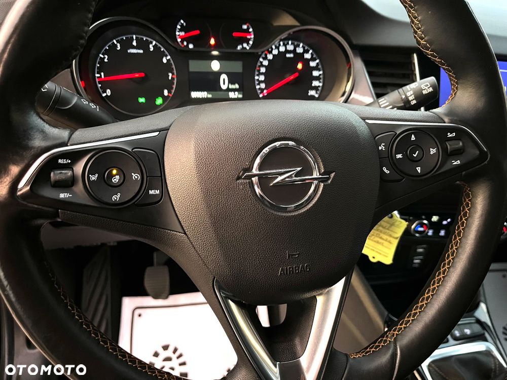 Opel Crossland X - 20