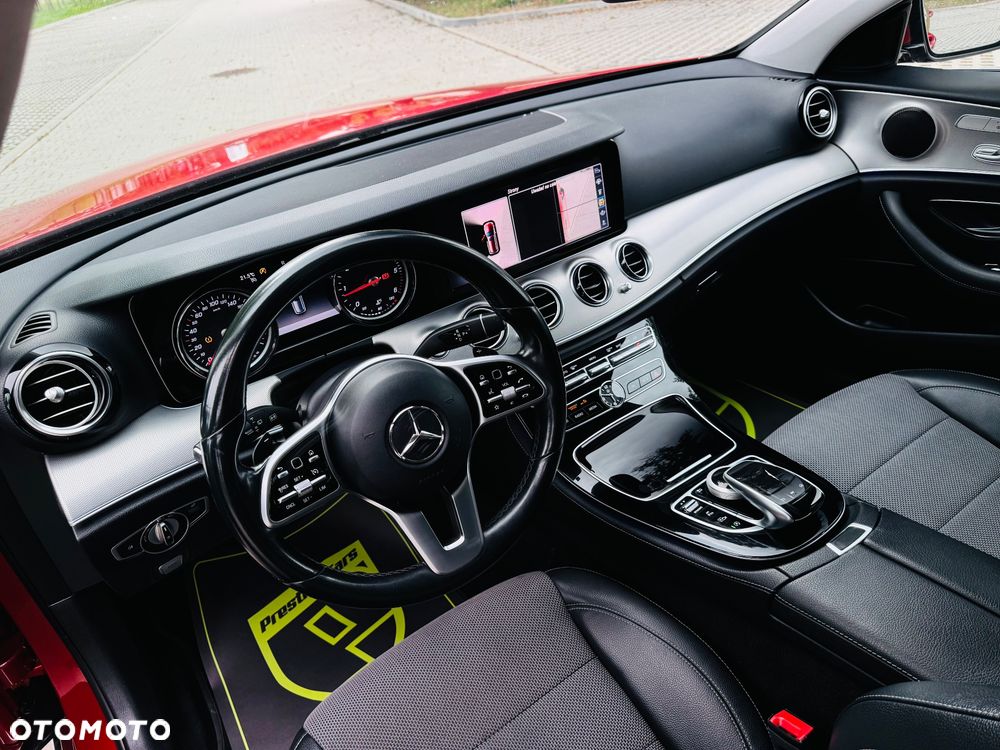 Mercedes-Benz Klasa E 220 d 9G-TRONIC Exclusive - 26