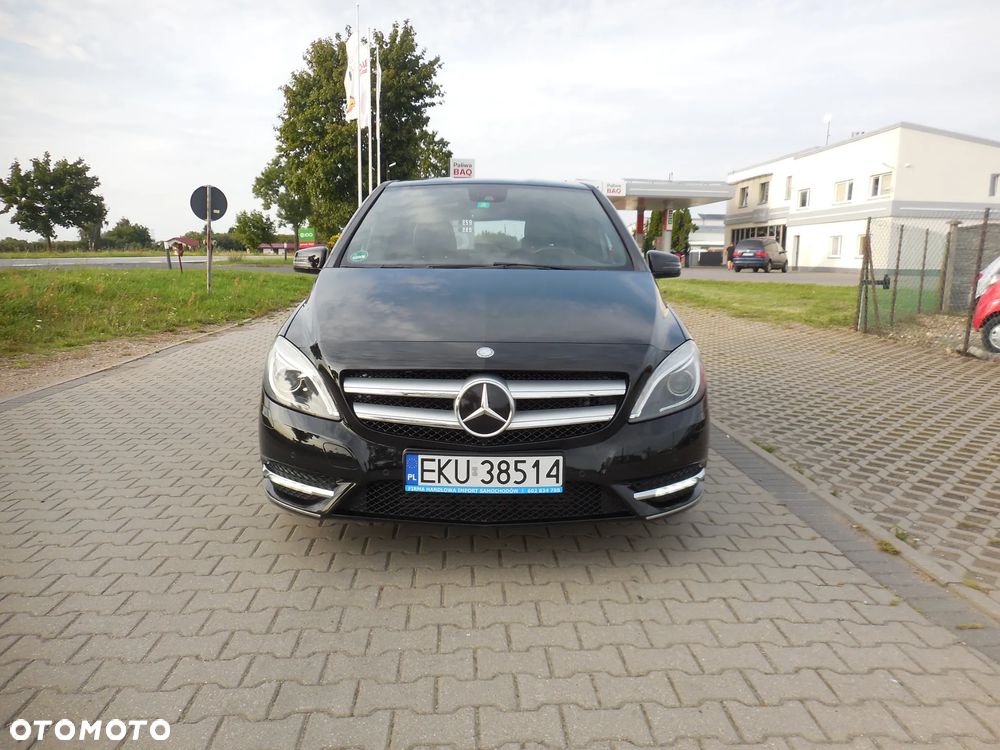 Mercedes-Benz Klasa B 180 BlueEFFICIENCY Edition - 1