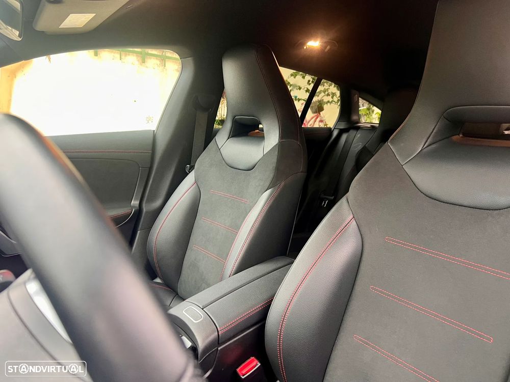 Mercedes-Benz CLA 250 e Shooting Brake AMG Line - 19