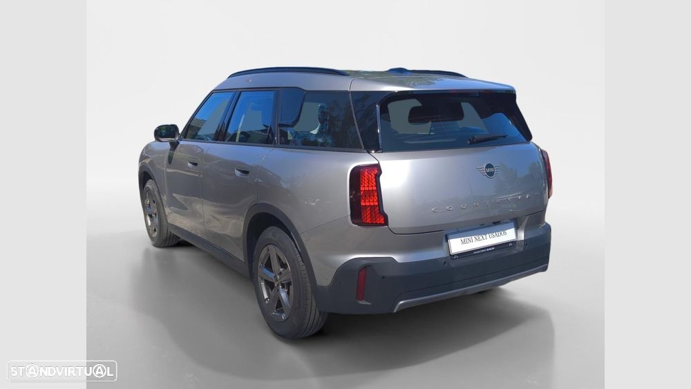 MINI Countryman C Essential - 8