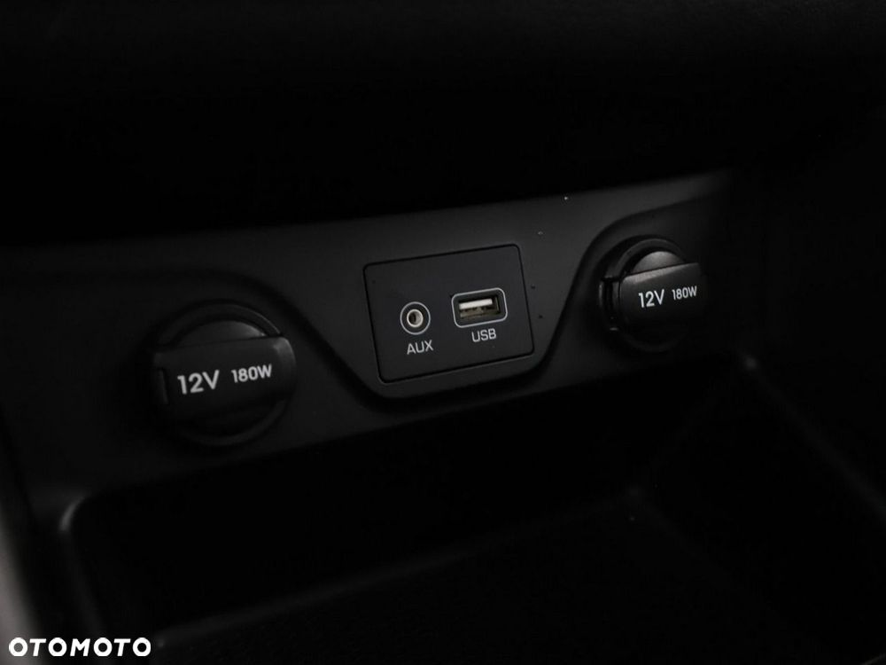 Hyundai Tucson 2.0 CRDi 2WD Trend - 28