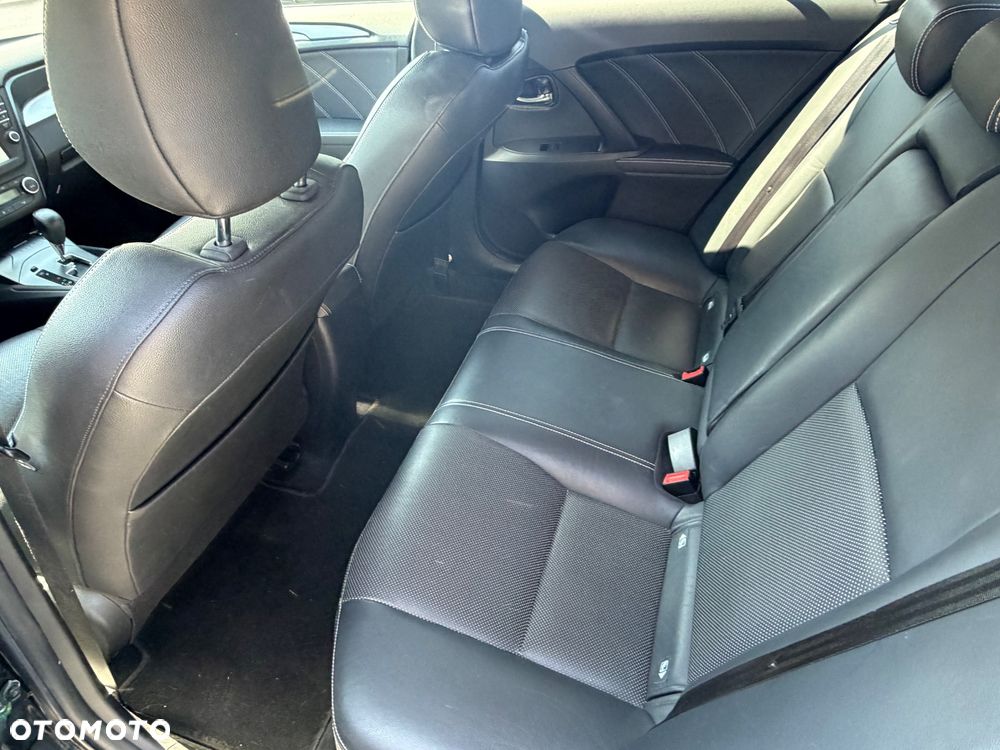 Toyota Avensis 1.8 Premium MS - 7