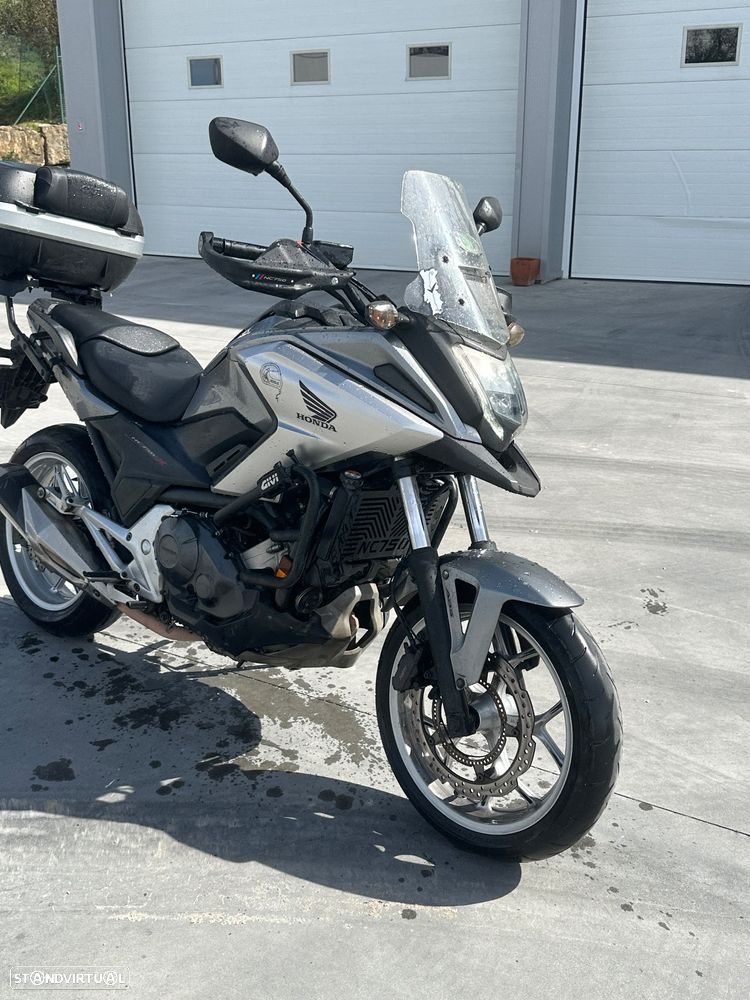 Honda NC750X - 1