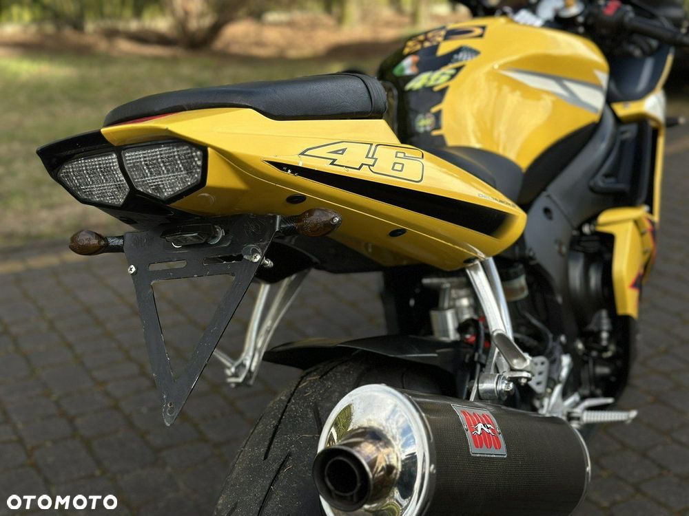 Yamaha R6 - 16
