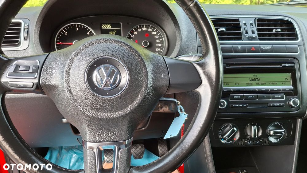 Volkswagen Polo 1.6 TDI Blue Motion Style - 24