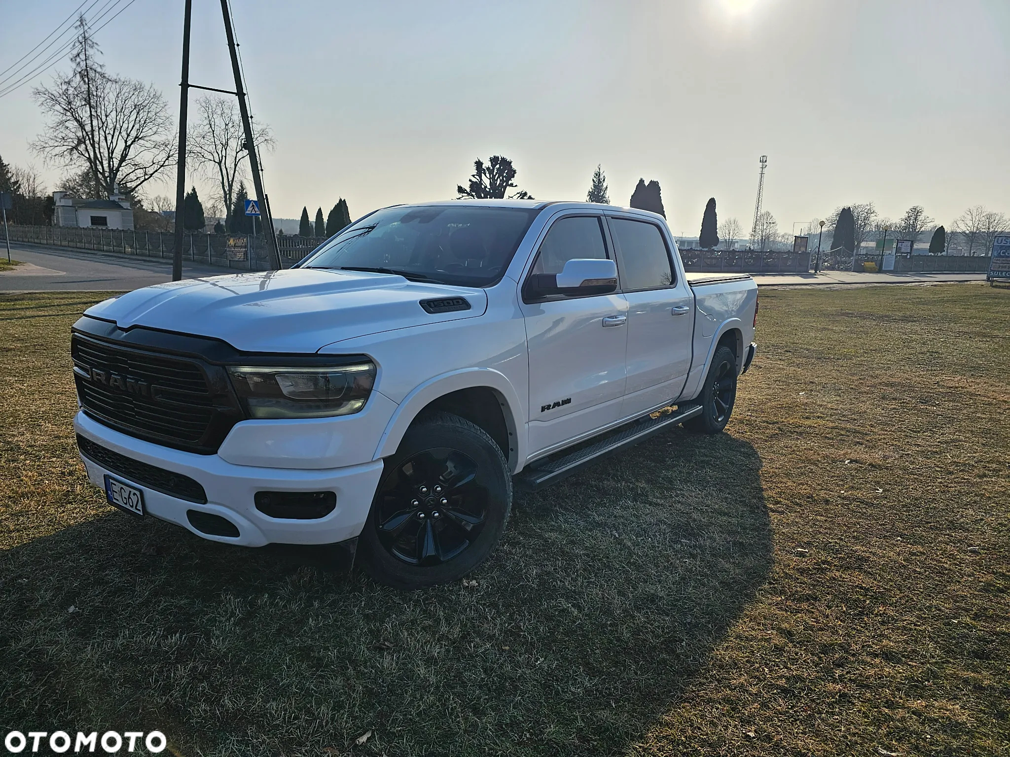 RAM 1500 5.7 Crew Cab Laramie - 11