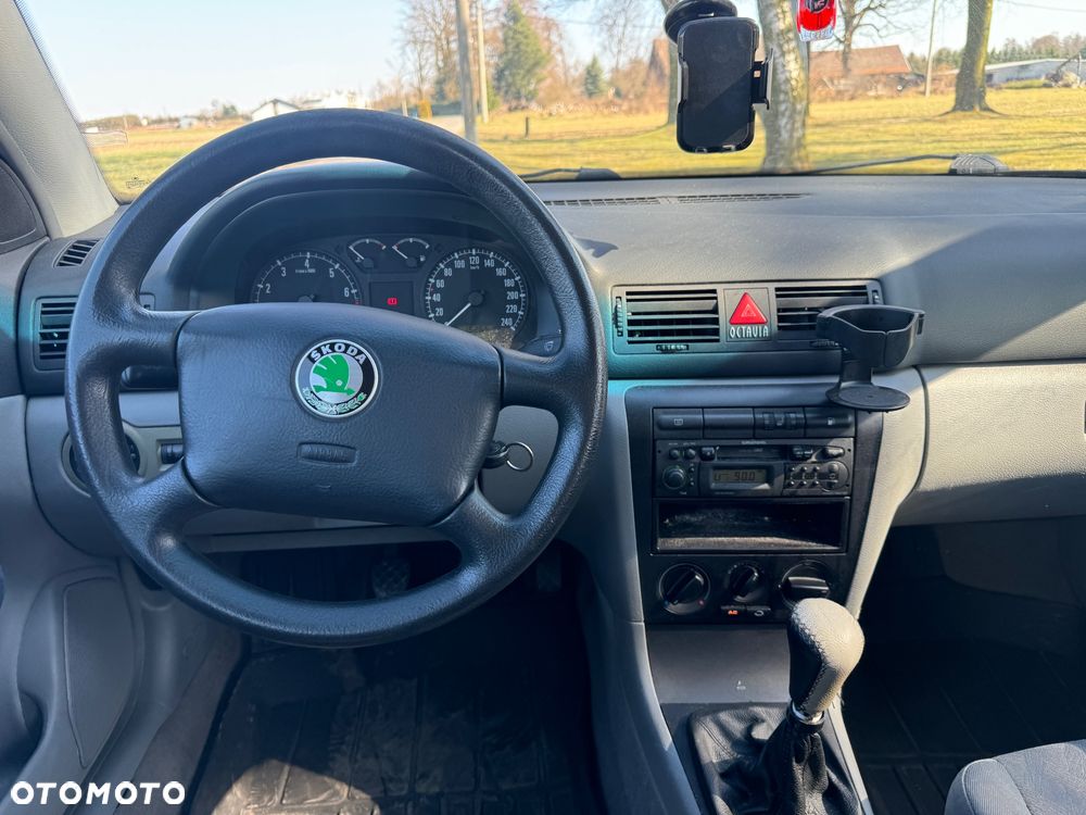 Skoda Octavia 1.8T Elegance - 14