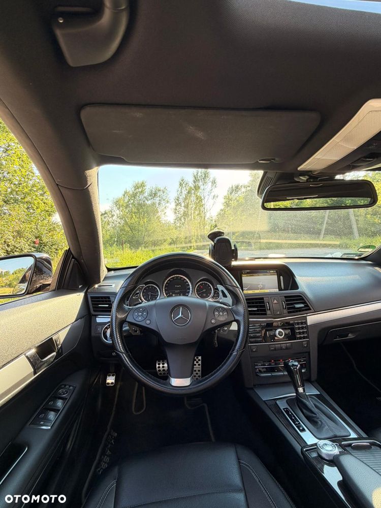 Mercedes-Benz Klasa E 250 CGI BlueEFFICIENCY Automatik Avantgarde - 21