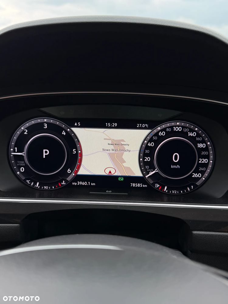 Volkswagen Tiguan - 9