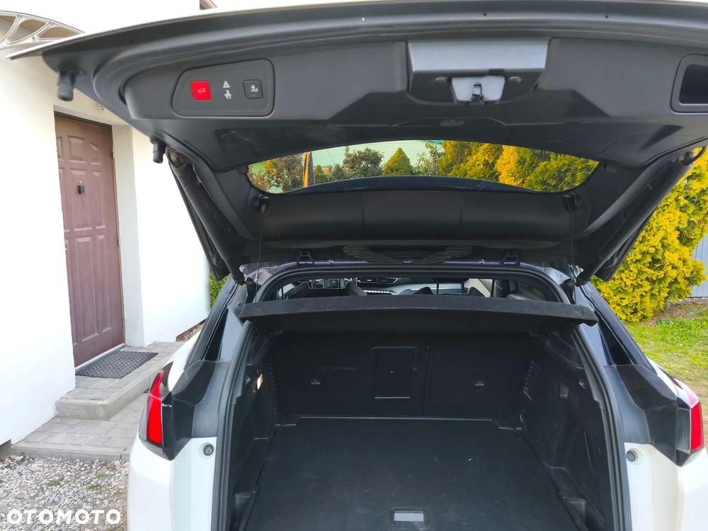 Peugeot 3008 BlueHDi 180 Stop & Start EAT8 GT - 36