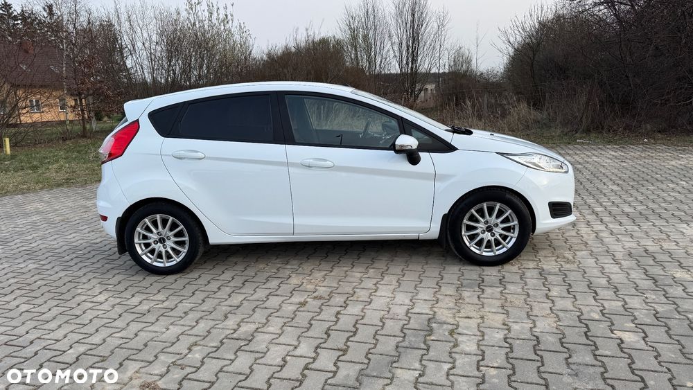 Ford Fiesta - 7
