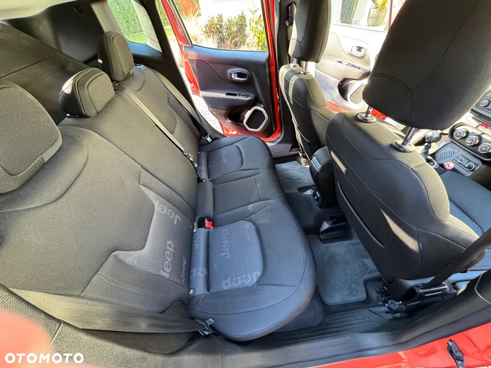 Jeep Renegade 1.4 MultiAir Longitude - 19