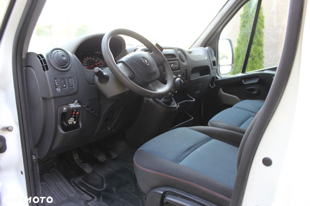 Renault Master - 18