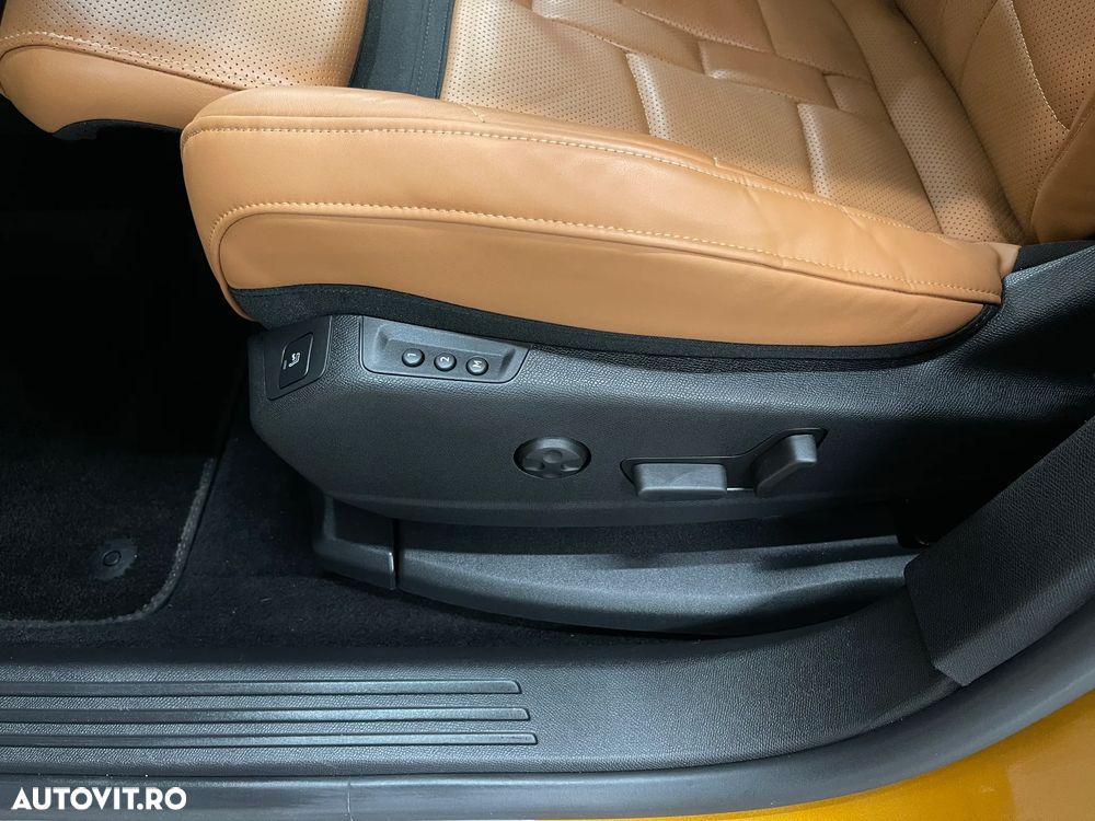 DS Automobiles DS 7 Crossback DS7 1.6 PHeV FWD 225 EAT8 OPERA - 30