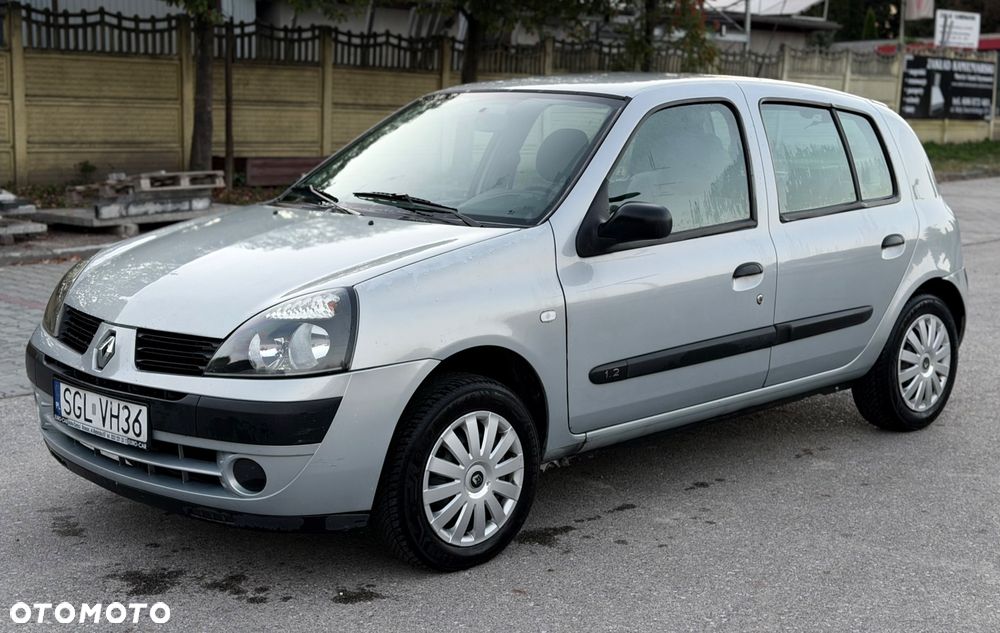 Renault Clio - 1