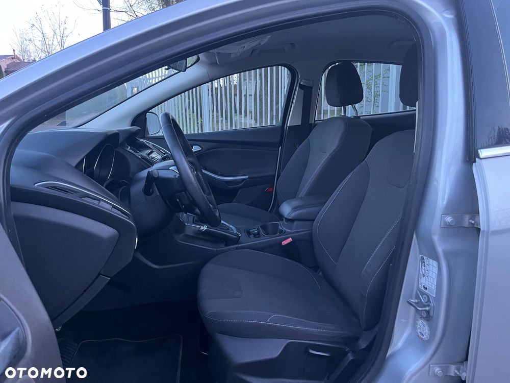 Ford Focus 1.6 EcoBoost Titanium - 21
