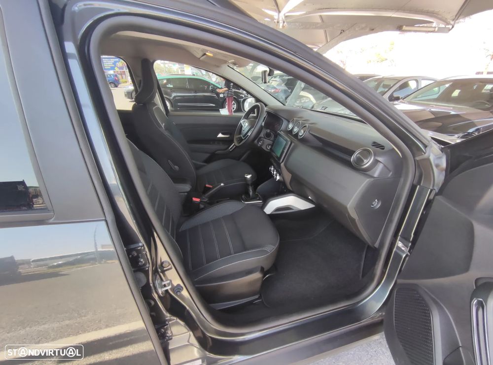 Dacia Duster 1.0 TCe Prestige - 22