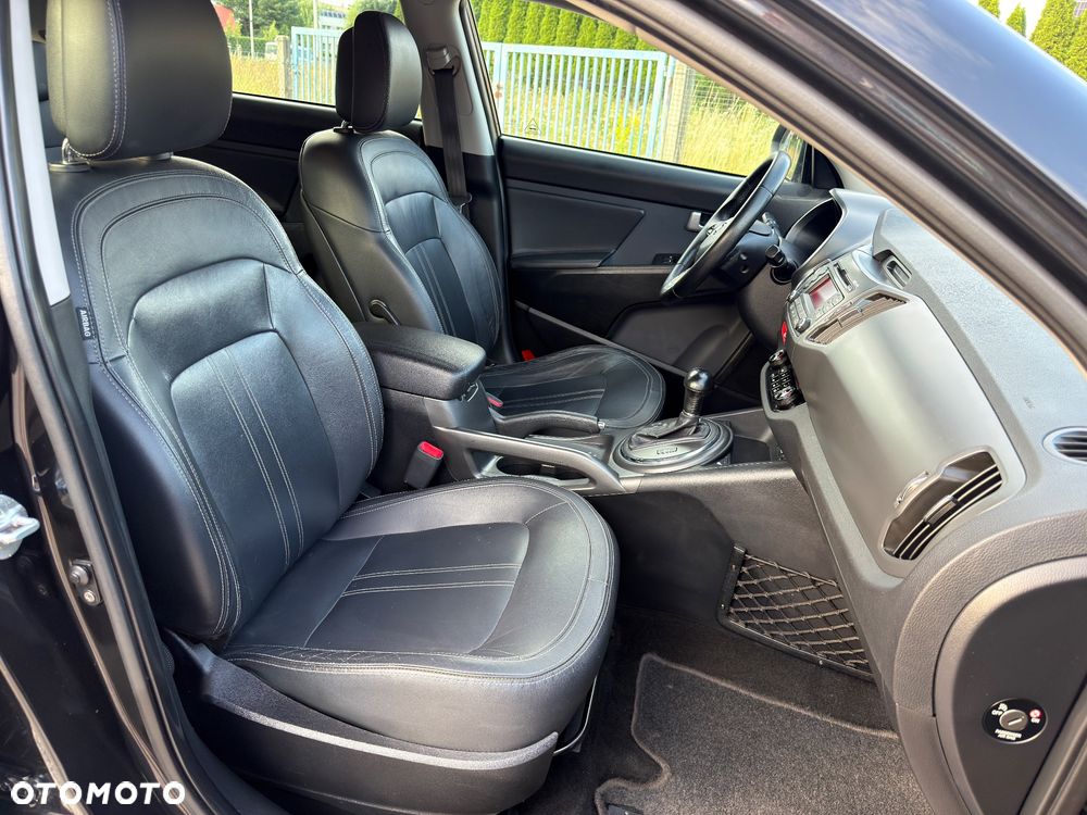 Kia Sportage 2.0 CRDI 4WD Automatik Vision - 34