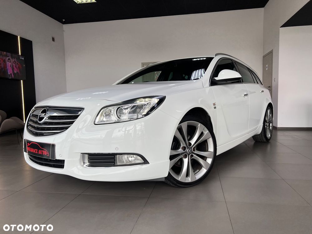 Opel Insignia - 1