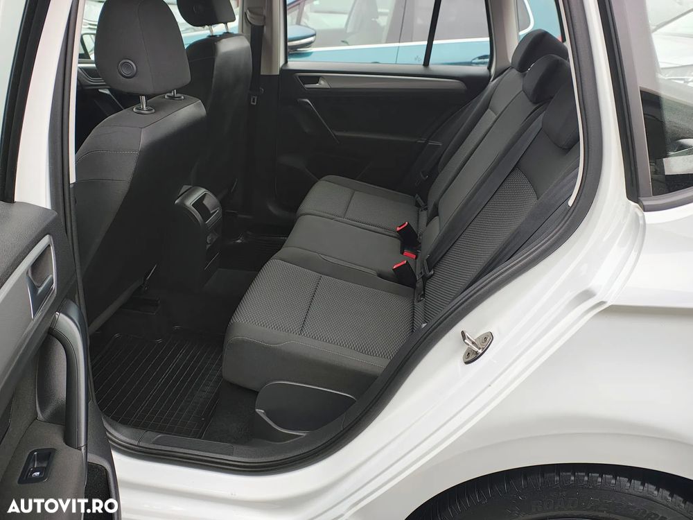 Volkswagen Golf Sportsvan 1.6 TDI (BlueMotion Technology) Trendline - 28