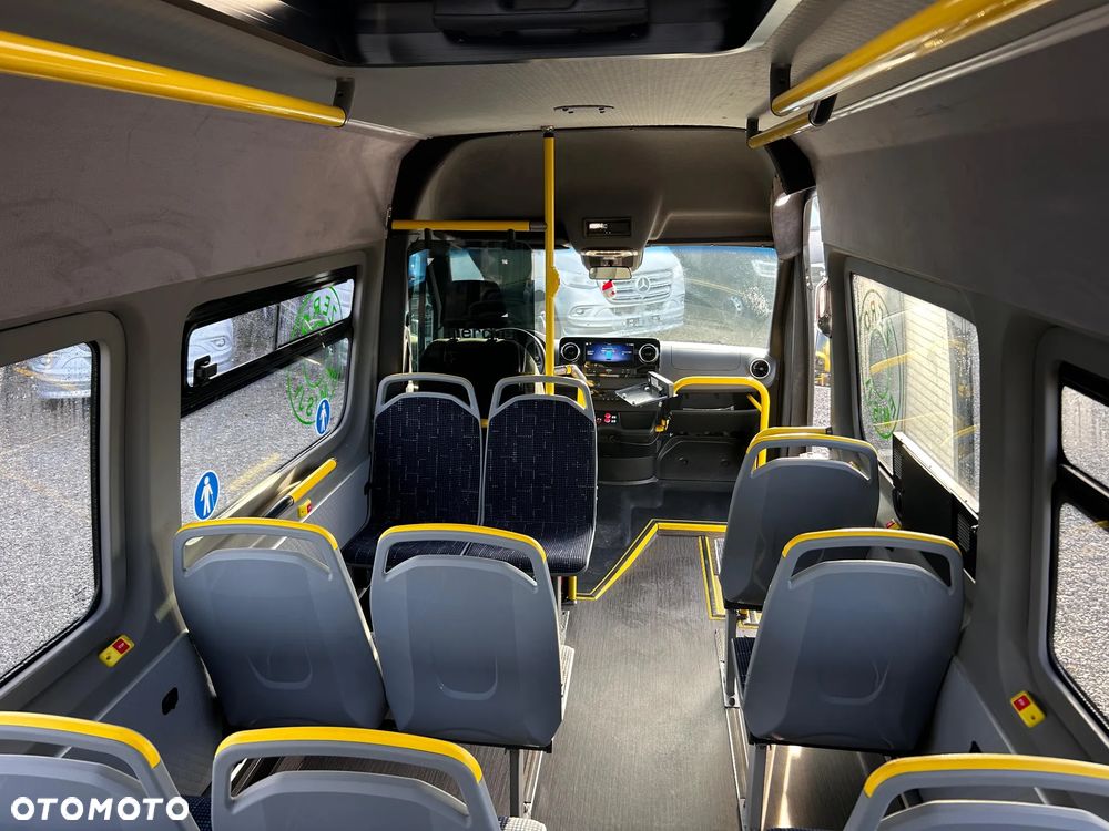 Mercedes-Benz eSprinter CITY - 20