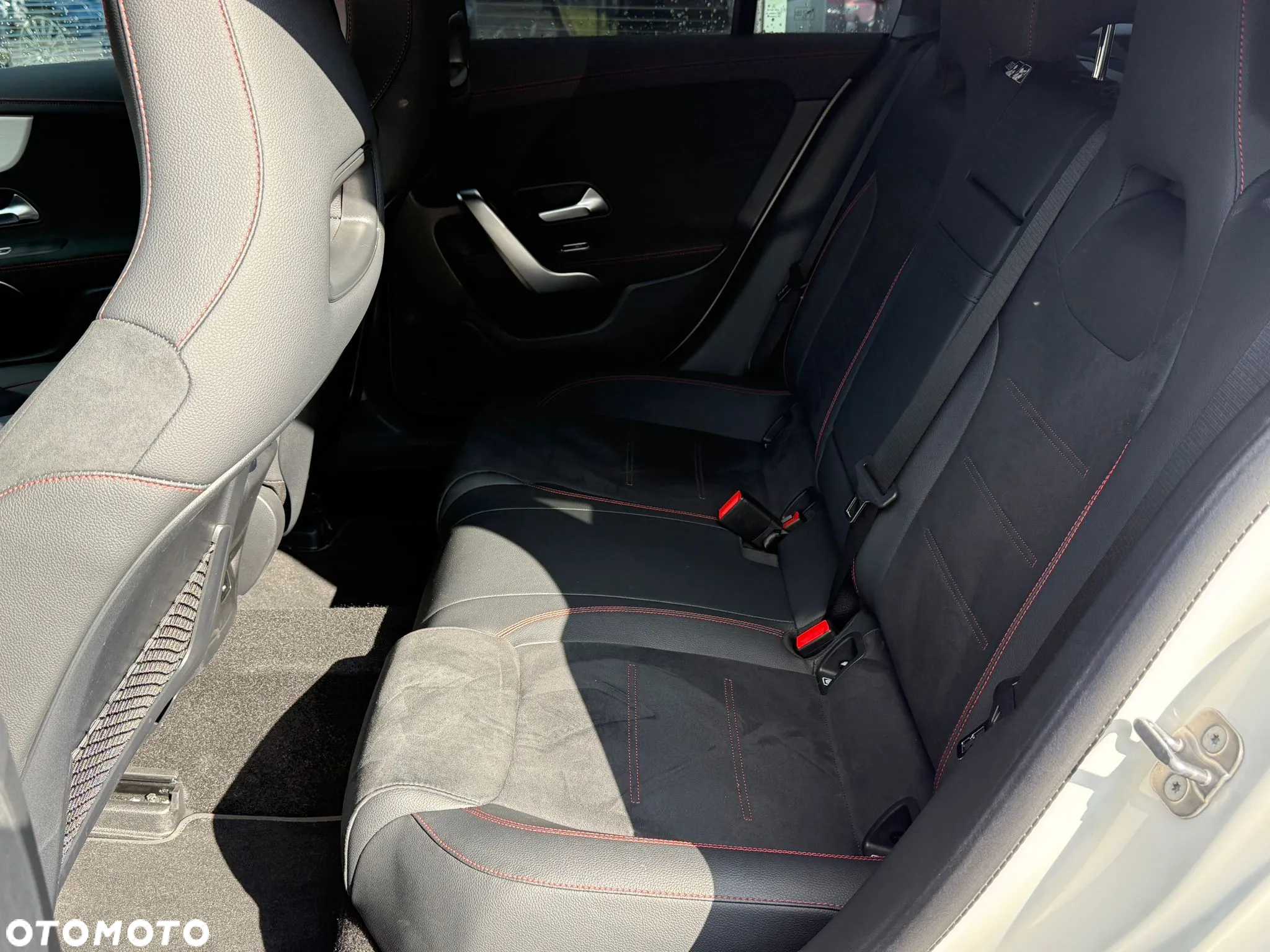 Mercedes-Benz CLA 200 AMG Line 7G-DCT - 8