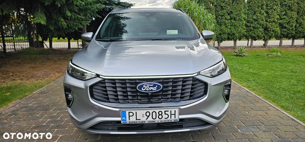 Ford Kuga - 10