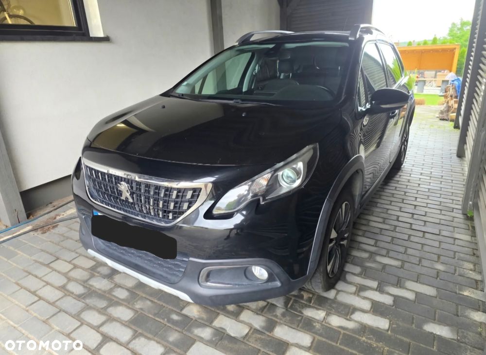Peugeot 2008 1.2 PureTech Allure S&S - 2