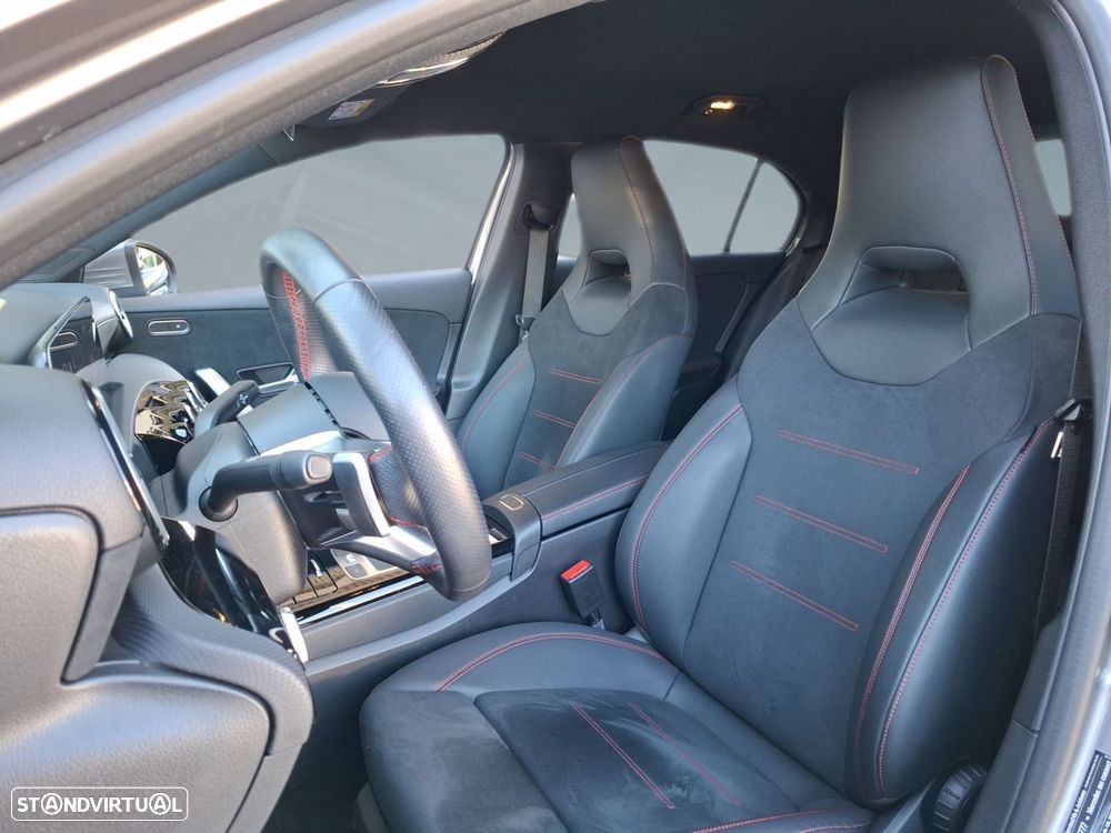 Mercedes-Benz A 250 e - 11