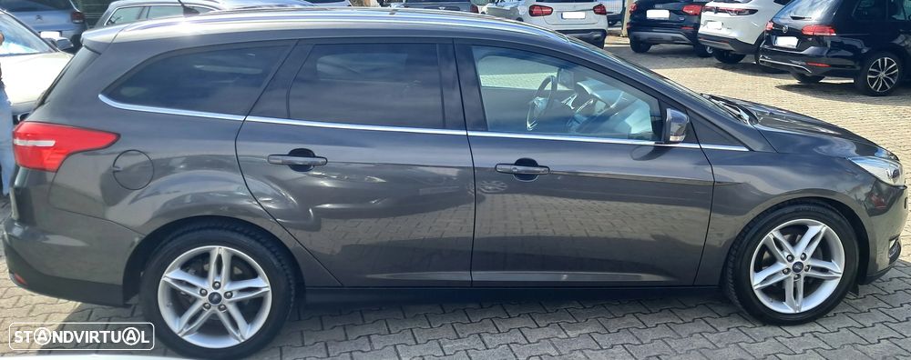 Ford Focus SW 1.5 TDCi Titanium DPS - 20