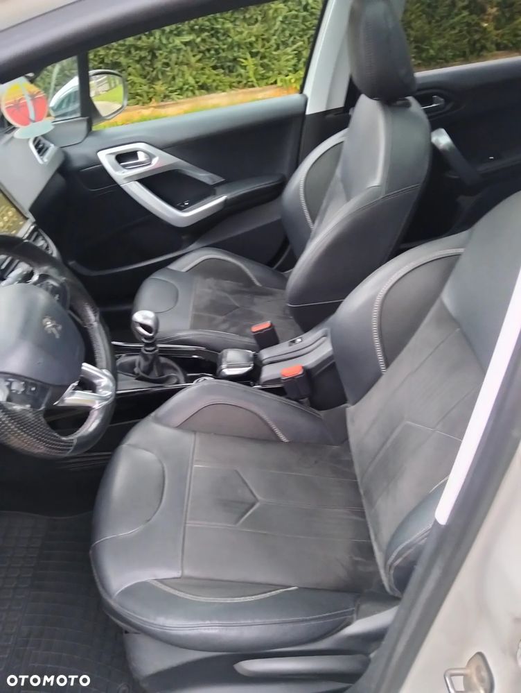 Peugeot 2008 1.6 BlueHDi Crossway S&S - 5