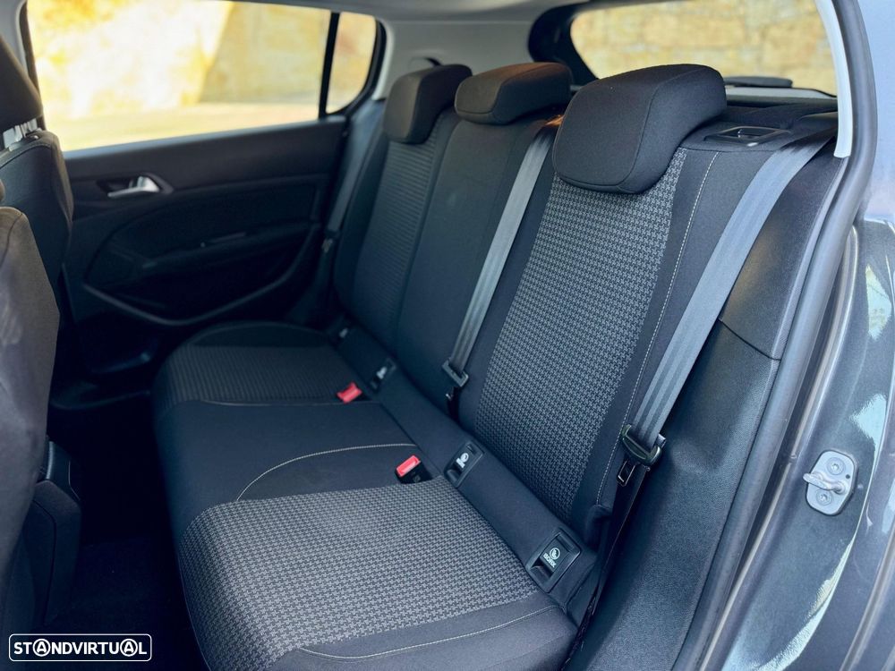 Peugeot 308 1.2 PureTech Style - 9