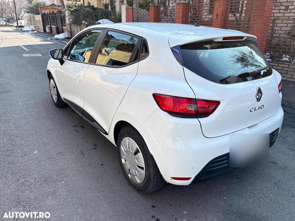 Renault Clio 1.5 dCi Authentique - 5