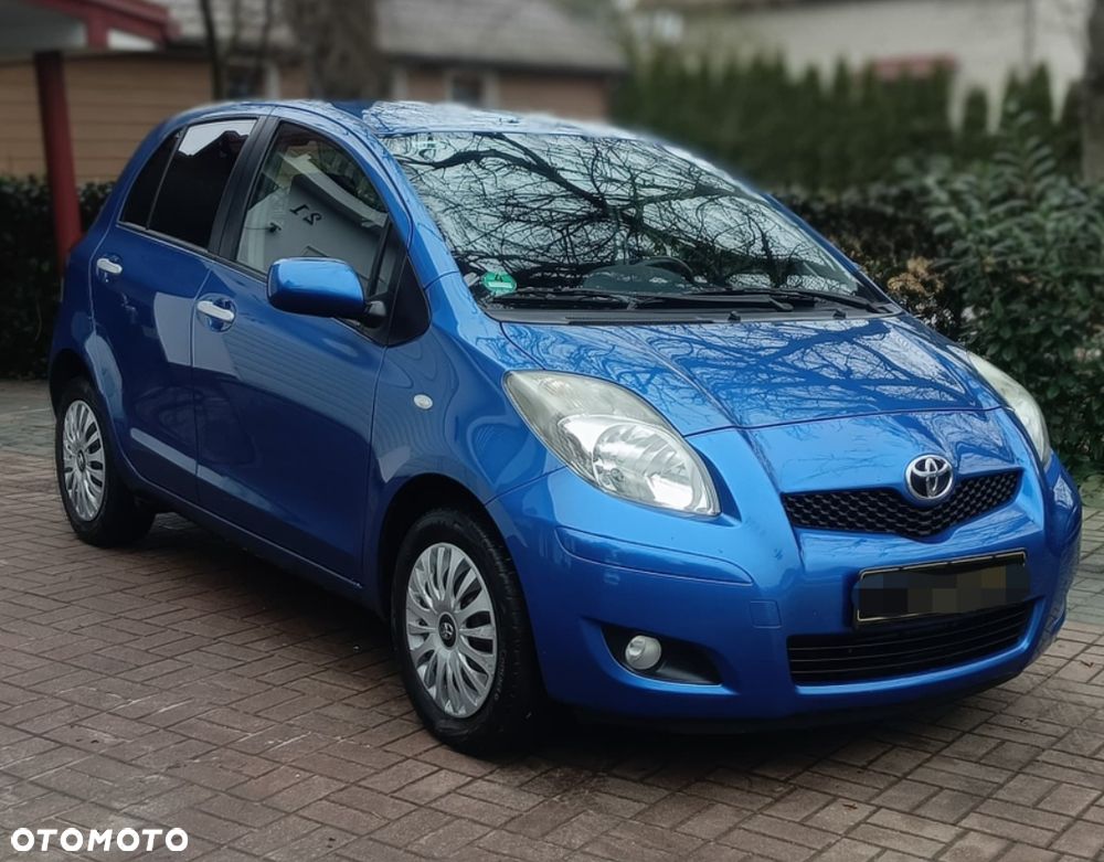 Toyota Yaris 1.33 VVT-i Sol - 1