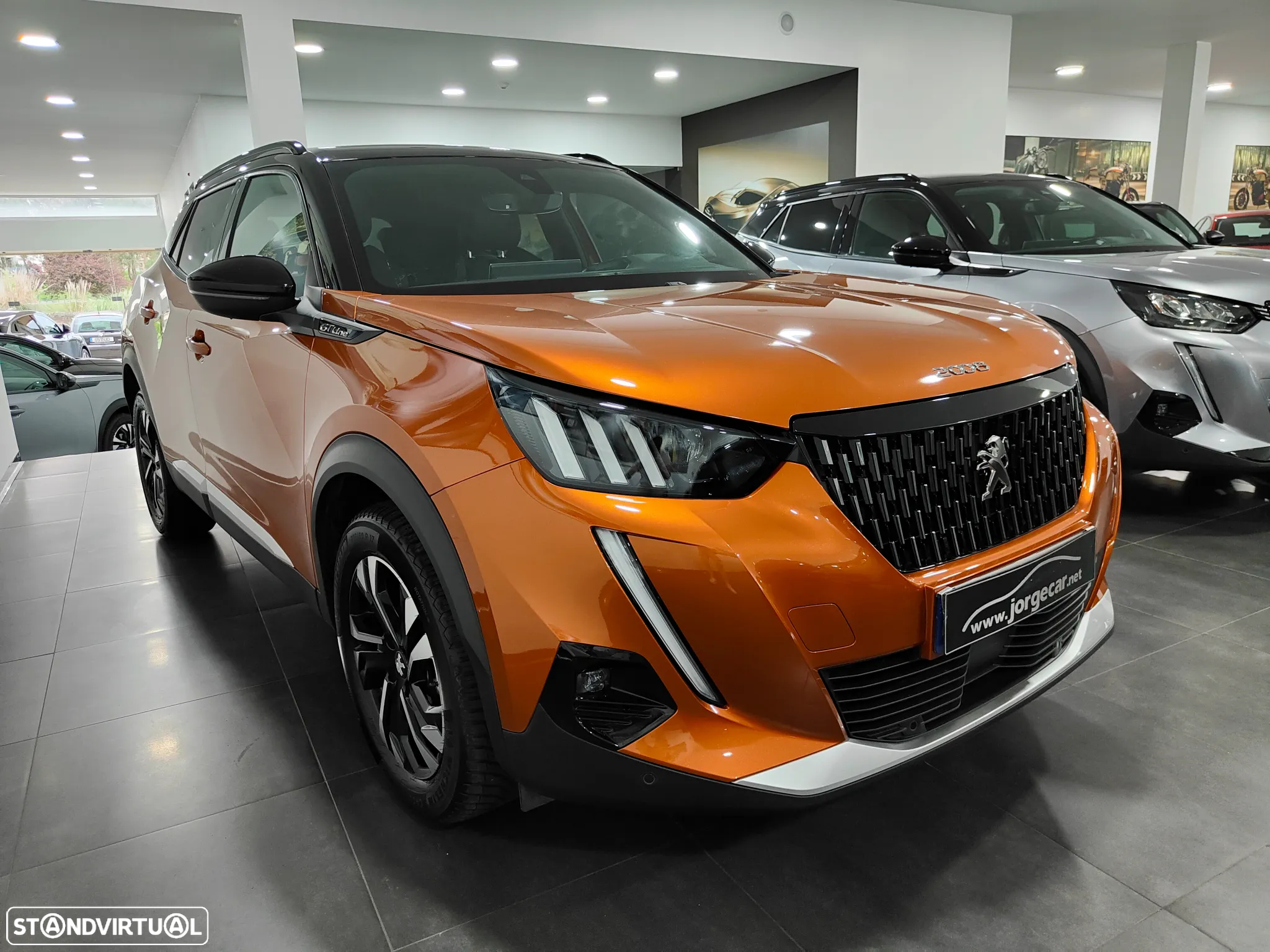 Peugeot 2008 1.2 PureTech GT Line - 4