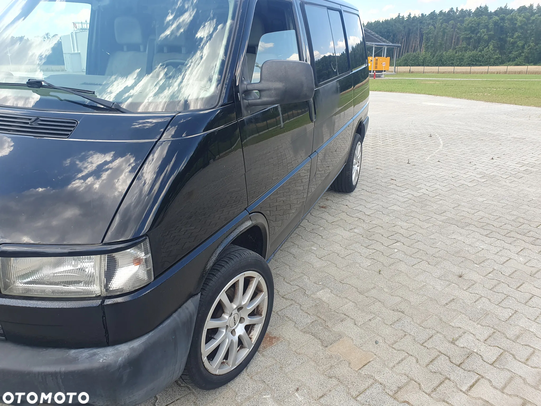 Volkswagen Transporter - 2