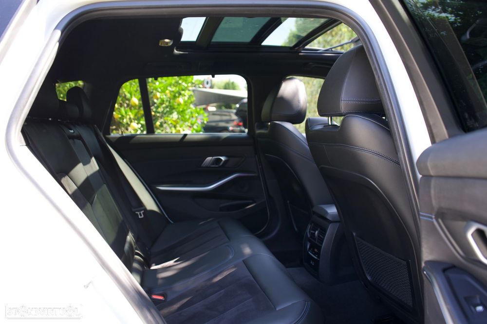 BMW 330 e xDrive Aut. M Sport - 31