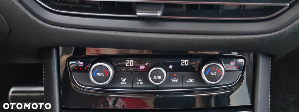 Opel Grandland - 30
