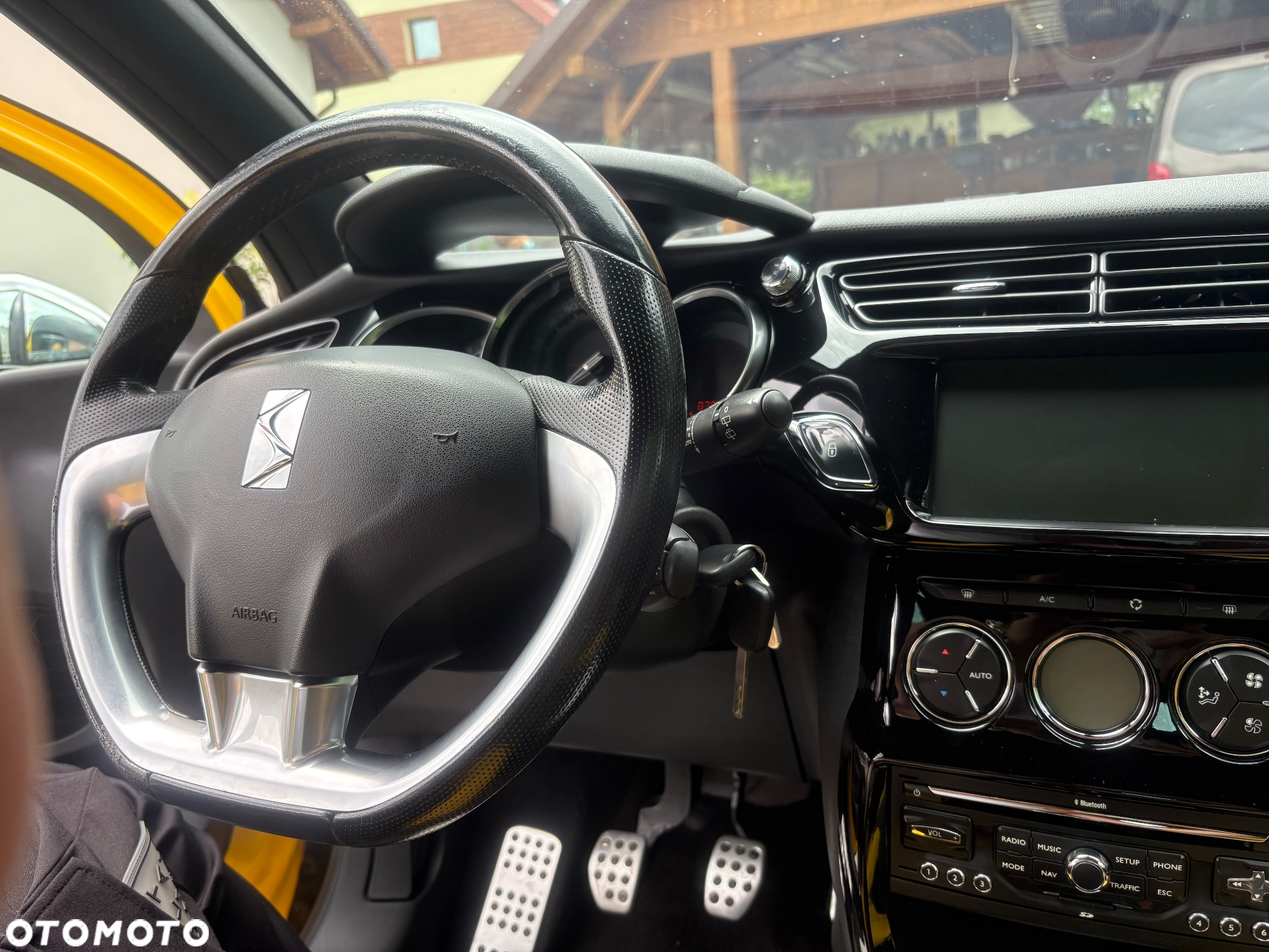 Citroën DS3 THP 155 Ultra-Prestige - 17