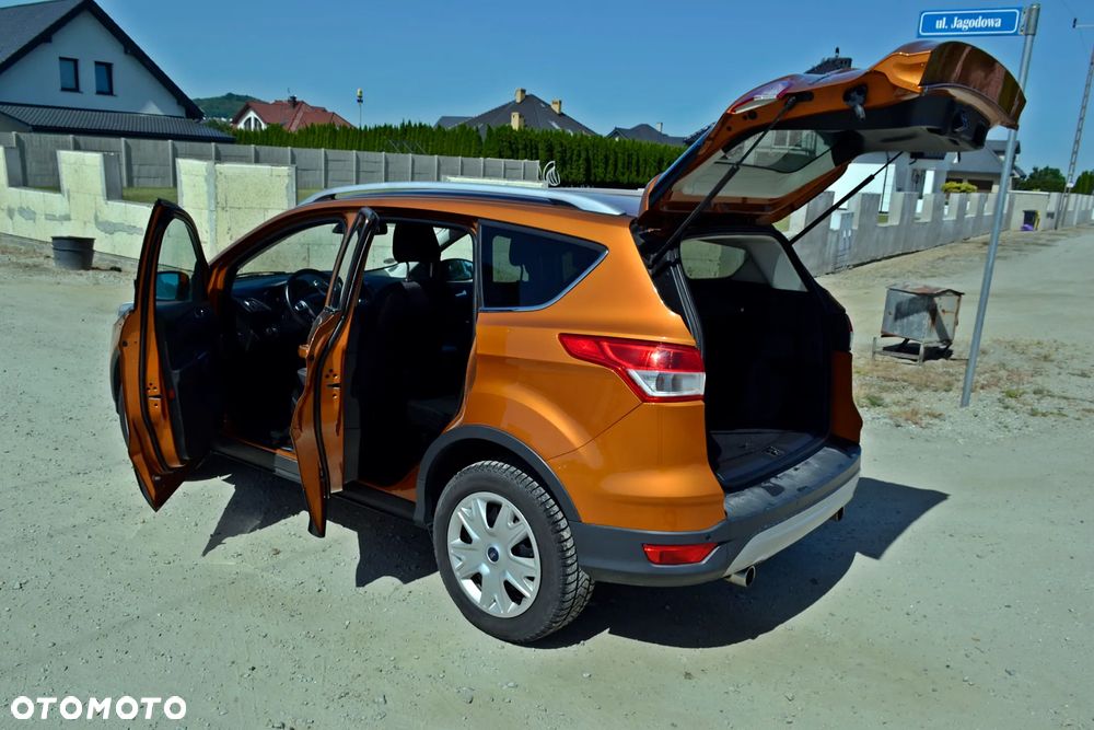 Ford Kuga - 10