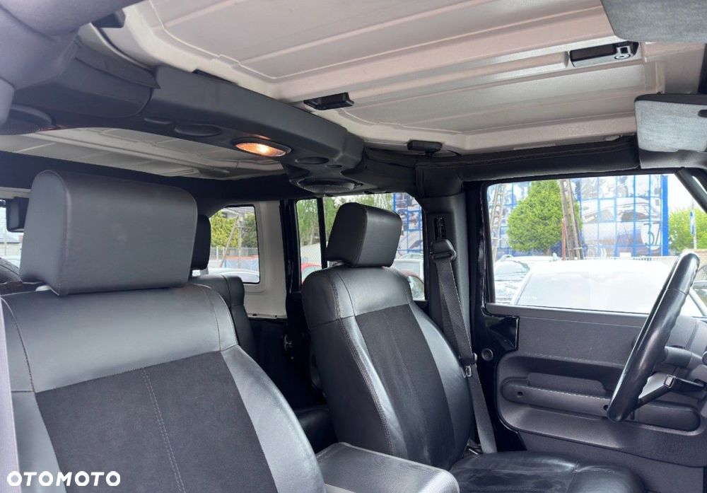 Jeep Wrangler - 20