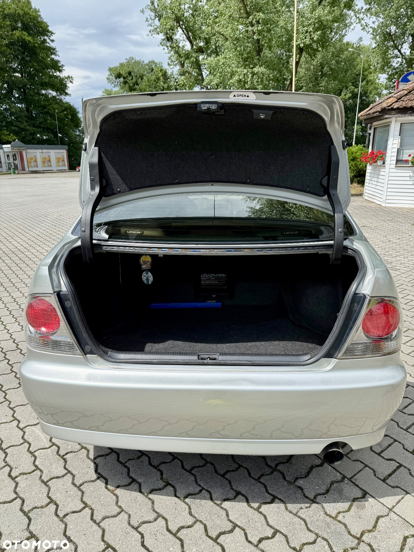 Lexus IS - 22