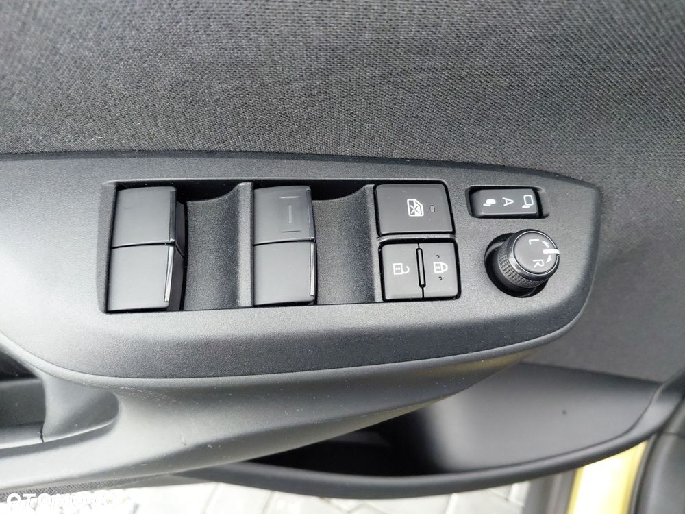 Toyota Yaris Cross Hybrid 1.5 Comfort - 20